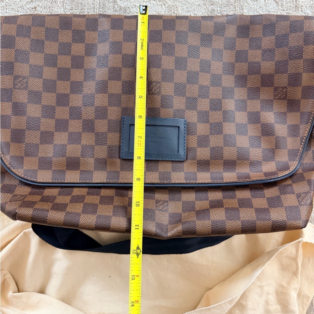Louis Vuitton messenger bag - Picture 3 of 10